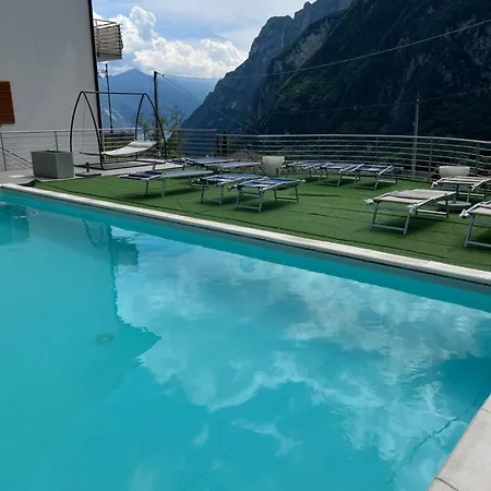 Infinity View Garda