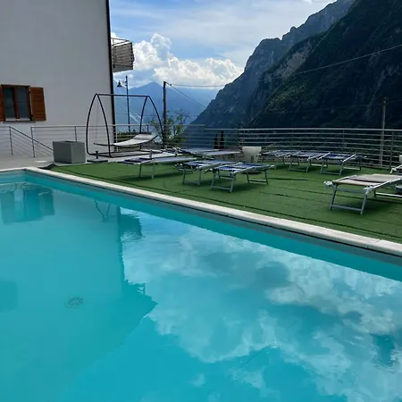 Infinity View Garda Tenno