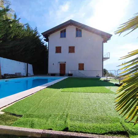Aparthotel Infinity View Garda